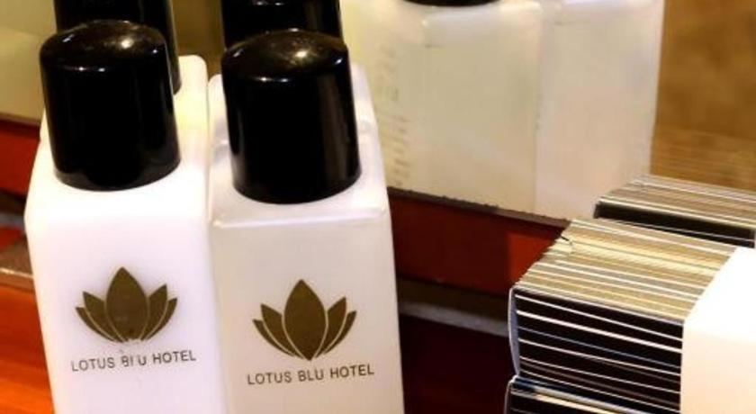 לגאזפי Lotus Blu Hotel מראה חיצוני תמונה