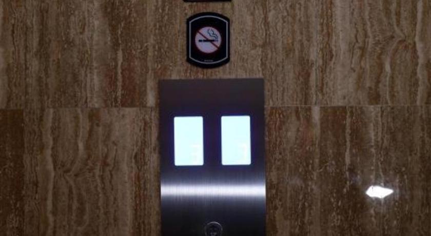 לגאזפי Lotus Blu Hotel מראה חיצוני תמונה