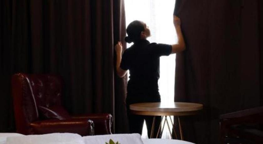 לגאזפי Lotus Blu Hotel מראה חיצוני תמונה